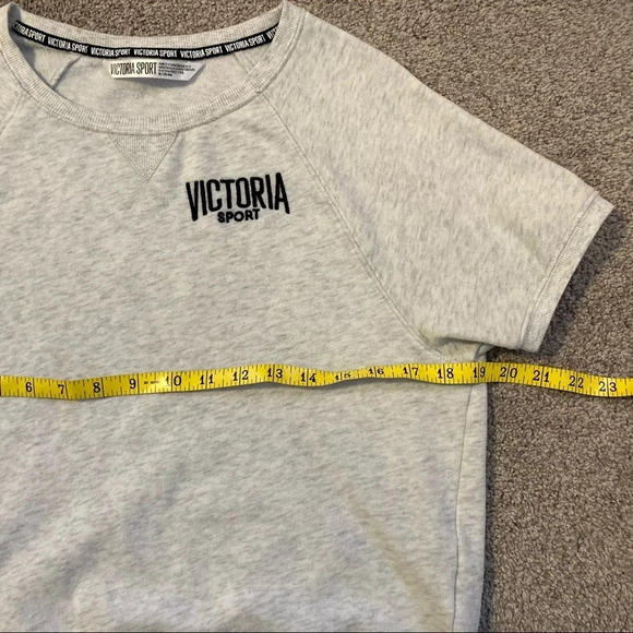 NWOT New Victoria Sport Short Sleeve Sweatshirt M - Picture 10 of 12